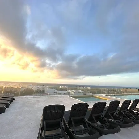 City & Ocean View Condo / Pool,Jacuzzi & Parking - 423 Musa
